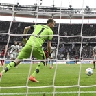 Bayer Leverkusen’s Lukáš Hrádecký sets record for foreign goalkeeper with 292 Bundesliga appearances