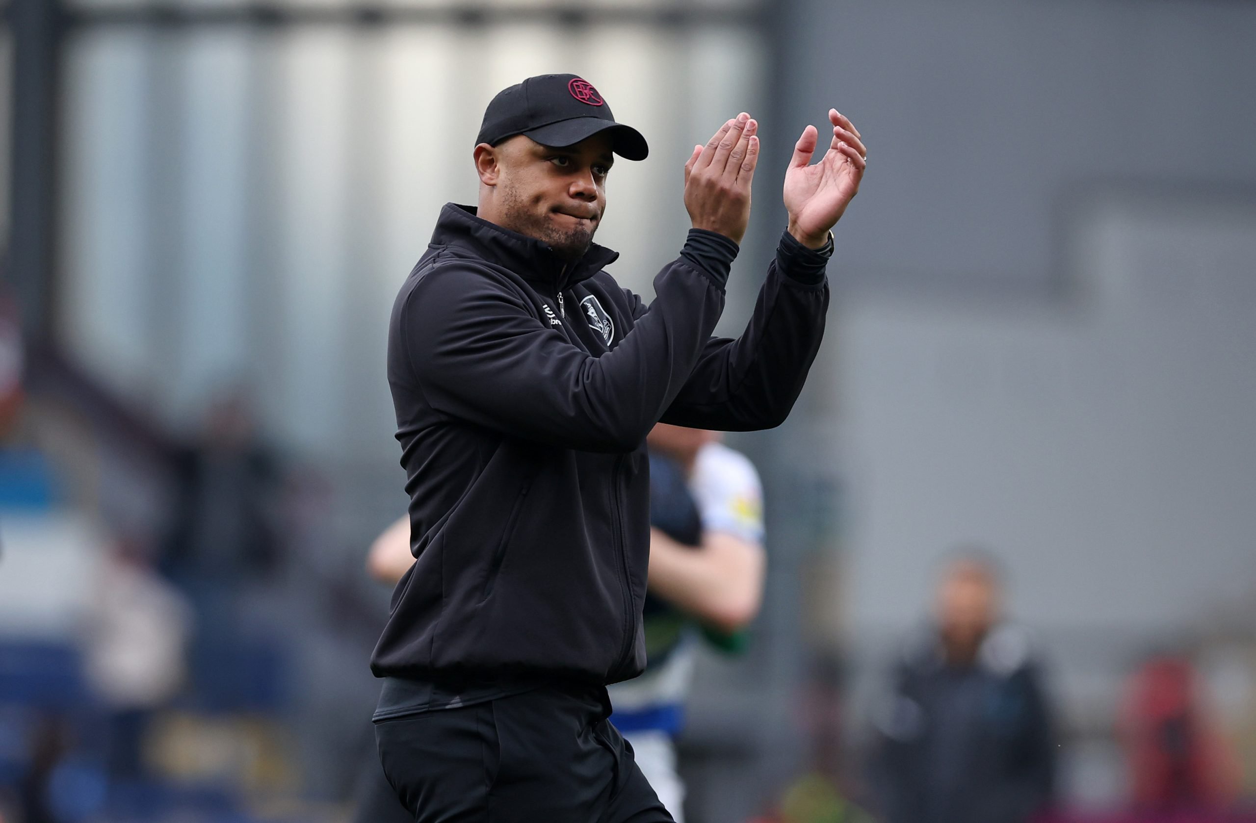 37-year-old manager ends Chelsea speculation by signing new contract at current club