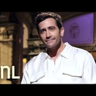'SNL': Jake Gyllenhaal sings Boyz II Men as Colin Jost, Michael Che swap offensive jokes