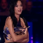 Katy Perry has wardrobe malfunction during ‘American Idol’ performance