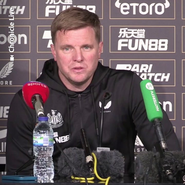 What Eddie Howe and Newcastle staff were told by referee after VAR incident that 'rocked' Magpies