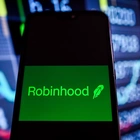 Robinhood says SEC could pursue enforcement actions over its crypto operations, shares fall 2%