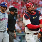 Mets' JD Martinez breaks Cardinals' Willson Contreras' arm in freak accident on catcher's interference