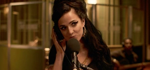 Review: Marisa Abela gives her all to capturing Amy Winehouse's life in 'Back to Black'