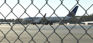 'Belligerent' man ordered to pay United Airlines $20k for flight diversion: DOJ