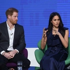 Meghan Markle’s 3-Word Reply to Put Prince Harry in His Place After He Interrupts Her as She’s Speaking at Event