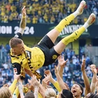Dortmund hero Marco Reus buys beer for all the team’s fans at his final Bundesliga game