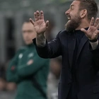 Daniele De Rossi’s contract at Roma is extended just 3 months after replacing Jose Mourinho