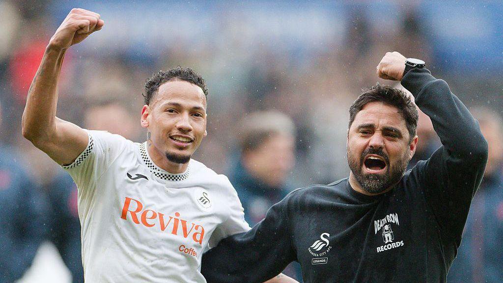 Ronald of Swansea City and Swansea City manager Vitor Matos celebrate after the Sky Bet Championship match between Swansea City and Bristol City at the Swansea.com Stadium on February 21, 2026