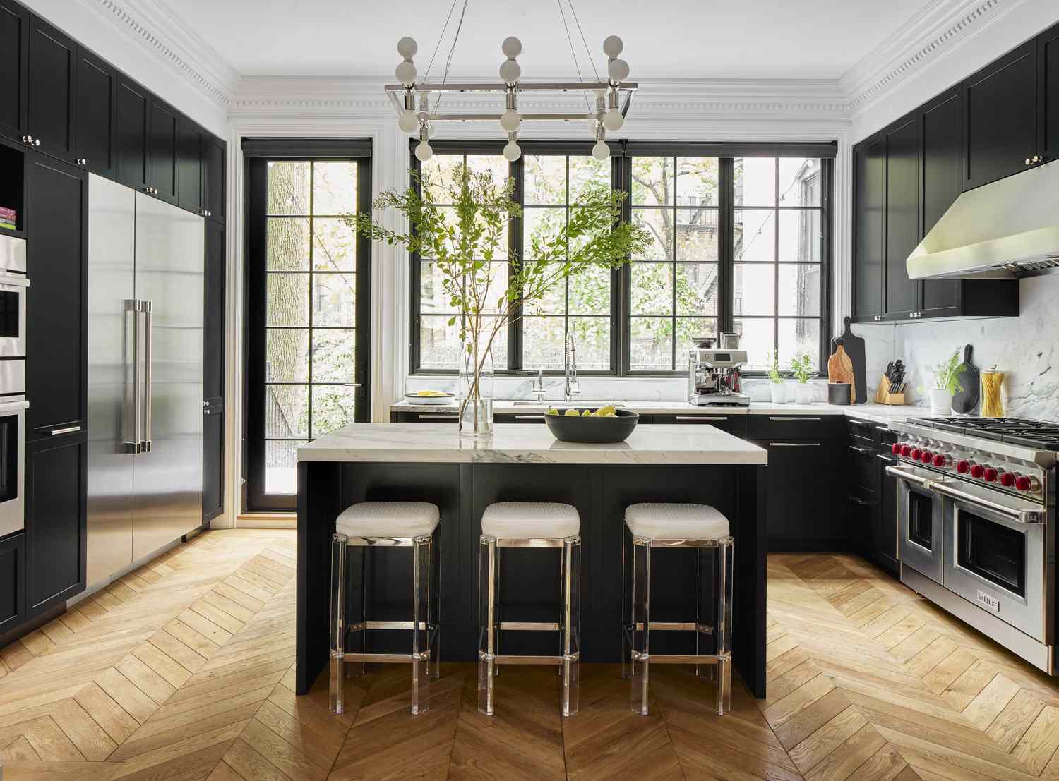 black and chrome kitchen