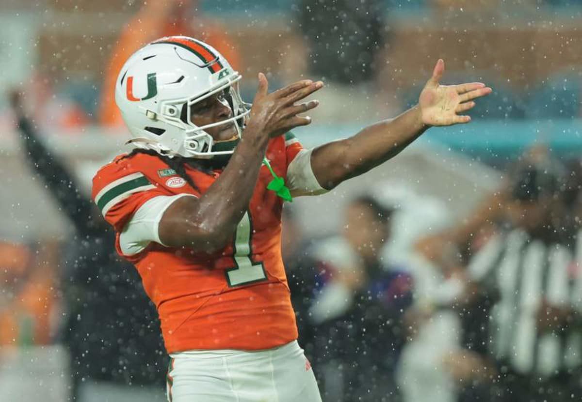 Oct 17, 2026; Miami Gardens, Florida, USA; Miami Hurricanes wide receiver Malachi Toney (1) makes a catch during the first quarter against the Florida State Seminoles at Hard Rock Stadium. © Sam Navarro-Imagn Images