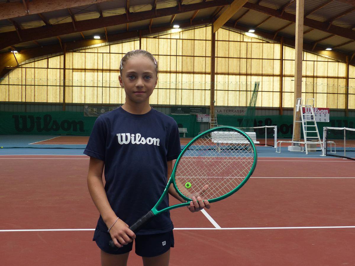 Nita Margiev, 10 ans, figure dans les huit meilleures Françaises de la catégorie U12.