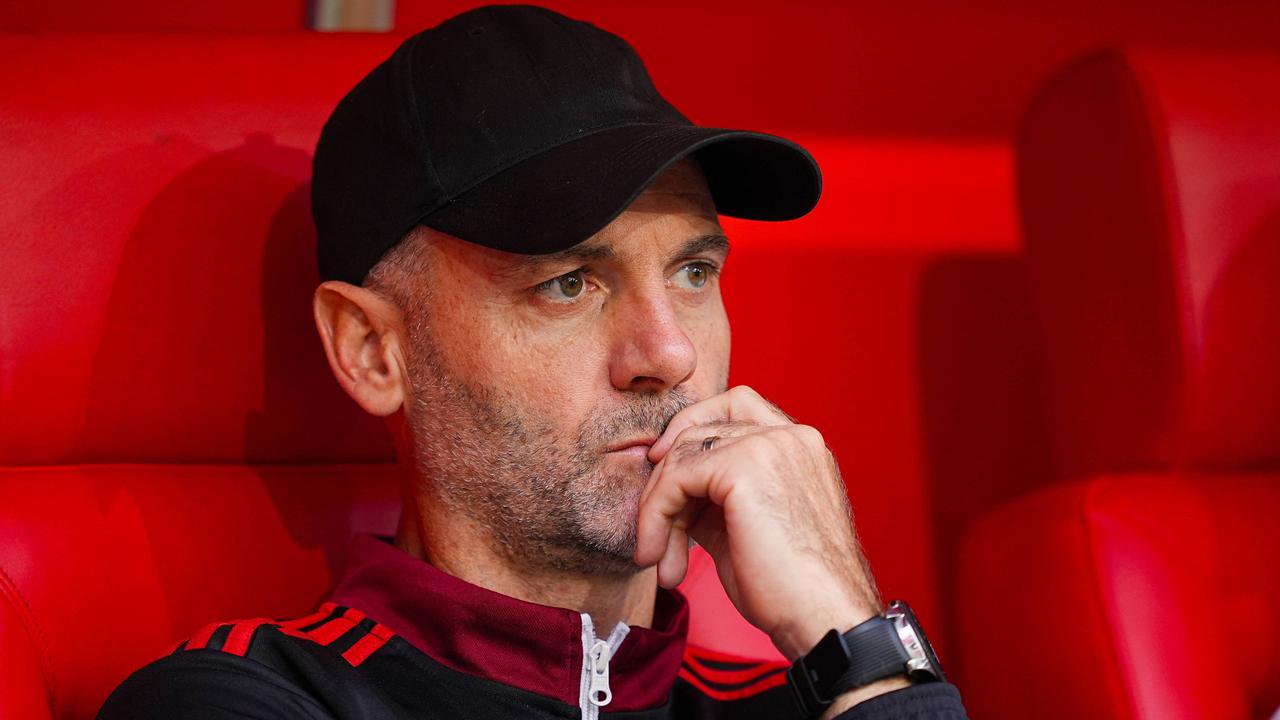 Fortuna Düsseldorf dismisses coach Alexander Ende
