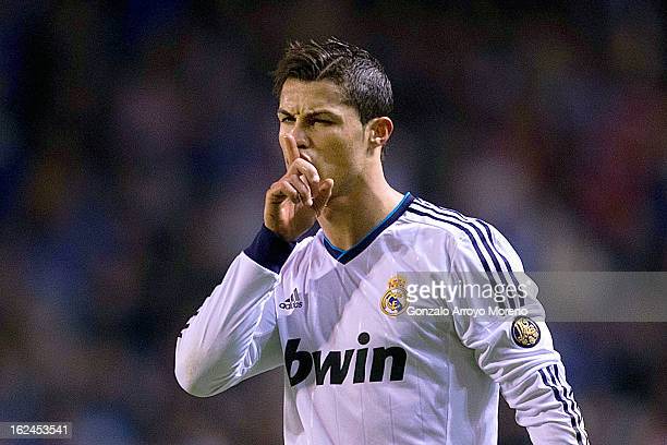 Cristiano Ronaldo Angry Photos and Premium High Res Pictures - Getty Images