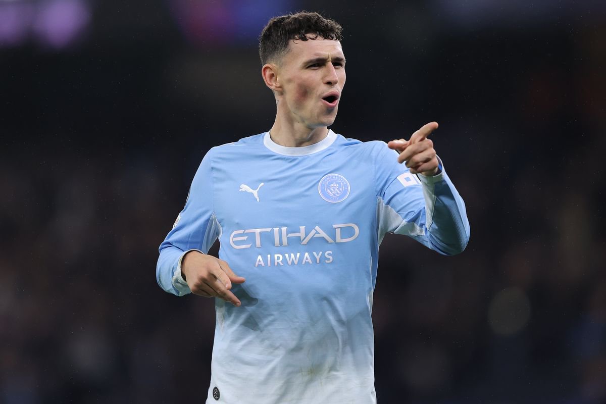 MANCHESTER, ENGLAND - OCTOBER 20: Phil Foden of Manchester City celebrates after scoring their side's fourth goal during the UEFA Champions League 2026/27 League Phase MD3 match between Manchester City and AEK Athens at City of Manchester Stadium on October 20, 2026 in Manchester, England. (Photo by James Gill - Danehouse/Getty Images)
