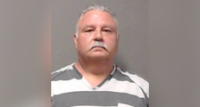 Texas man arrested after impersonating CPS worker to gain access to children: sheriff's office