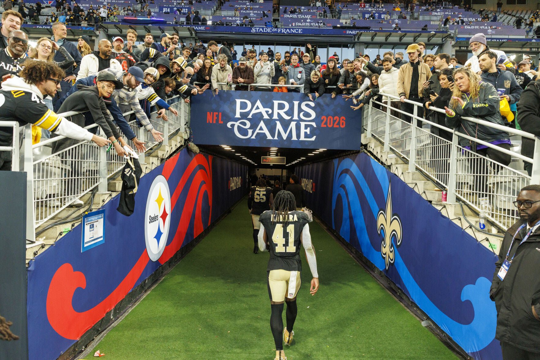 NO.saintspittsburgh.adv_460.JPG