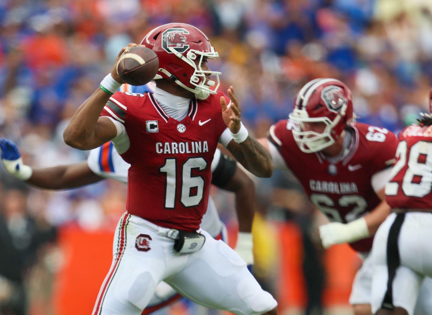 South Carolina quarterback LaNorris Sellers (16) passes during the first half of an NCAA football at Steve Spurrier Field at Ben Hill Griffin Stadium in Gainesville, FL on Saturday, October 10, 2026. [Alan Youngblood/Gainesville Sun]