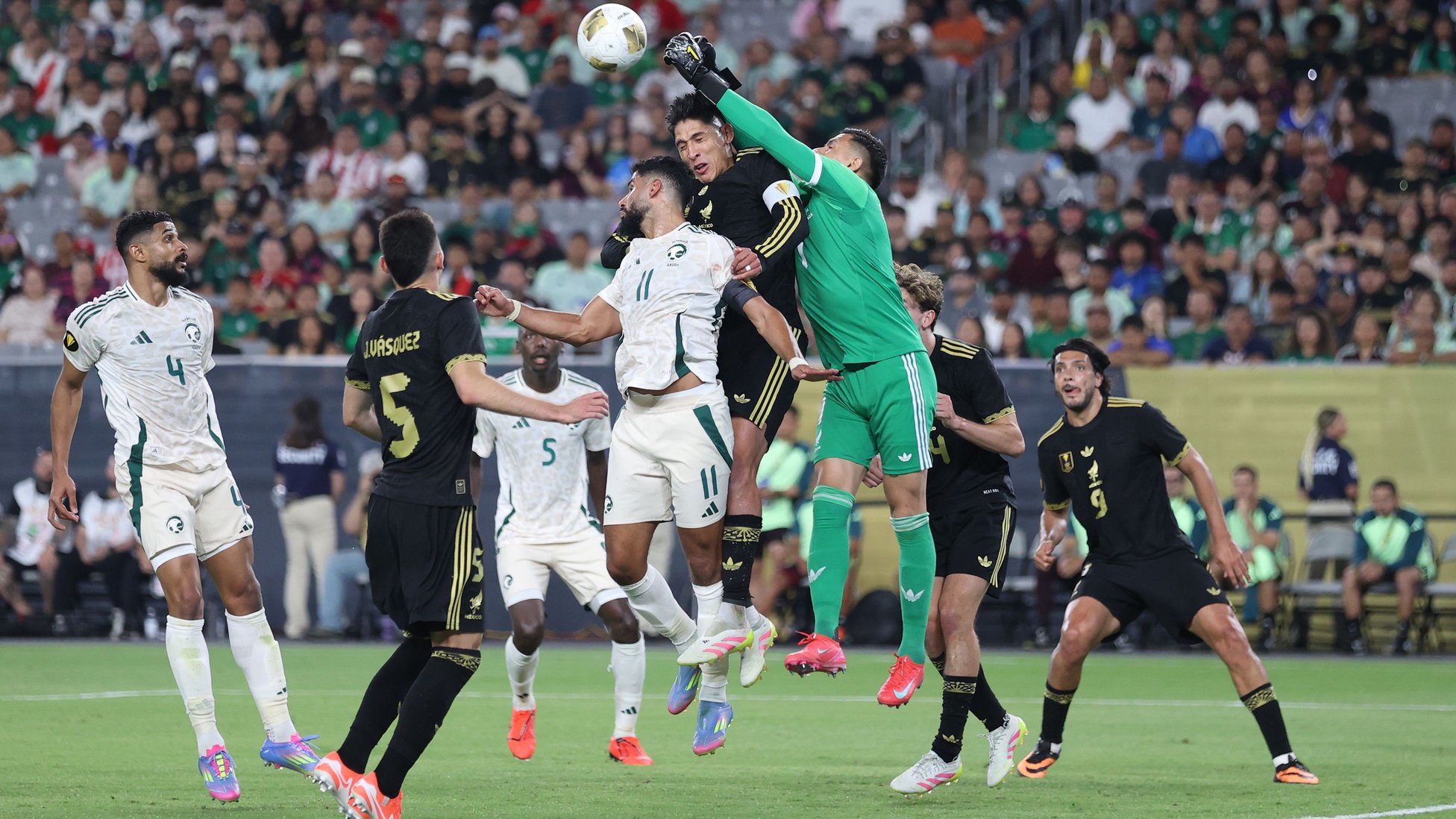 Al-Oqaidi's surgery and Al-Hammami's blow: Saudi Arabia reveal injury updates