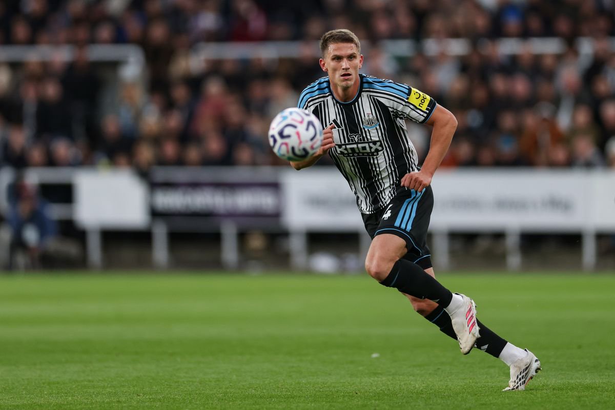 Sven Botman of Newcastle United (4) during the Premier League 2026/27 match between Newcastle United and Aston Villa FC at St James' Park on October 17, 2026 in Newcastle upon Tyne, England