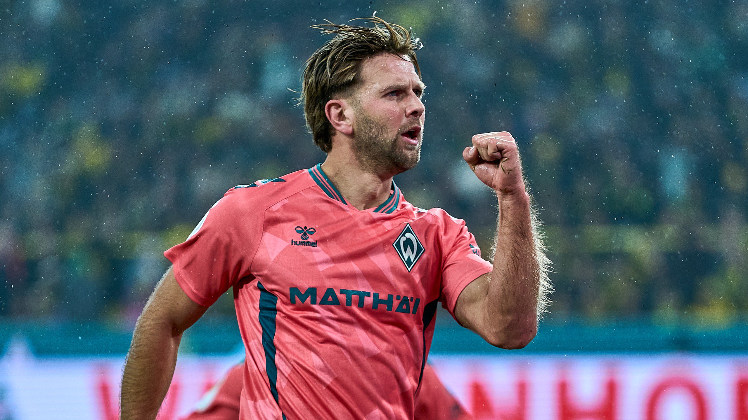 Niclas Füllkrug ballt die Faust
