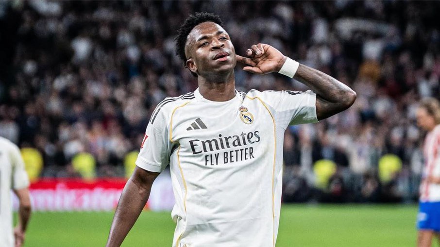 Torcida do Real Madrid detona Vini Jr após Real Madrid jogar bem sem o brasileiro 