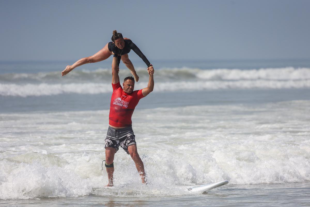 Le surf tandem, prévu pour ce week-end du samedi 17 et dimanche 18 octobre.