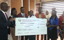 UNIOSUN Mgt. grants one million naira each to eight final-year students for projects
