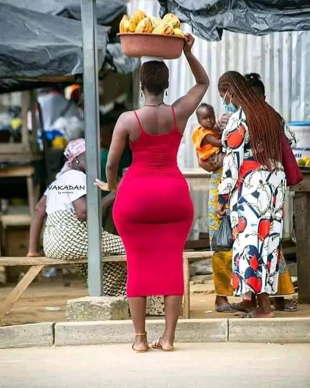 See photos of all the 5 times beautiful curvy women went to market to sell local items
