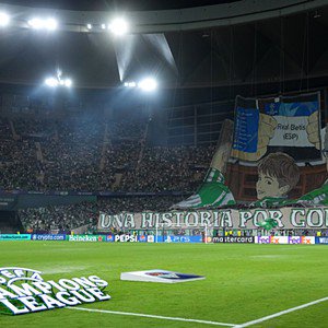Golaços e polémica a condizer. FC Porto cai perto do fim frente ao Betis - O FC Porto viveu uma grande montanha-russa de emoções e não conseguiu voltar a ser feliz no Estádio de La Cartuja, uma vez que o Real Betis venceu por 3-2 para dar a segunda derrota nesta edição da Liga dos Campeões.