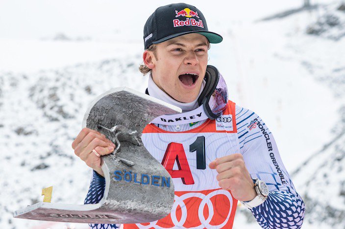 Triumph in Sölden: Lucas Pinheiro Braathen feiert seinen fulminanten Auftaktsieg im Riesenslalom und kündigt an, Seriensieger Marco Odermatt in dieser Saison ernsthaft herauszufordern.