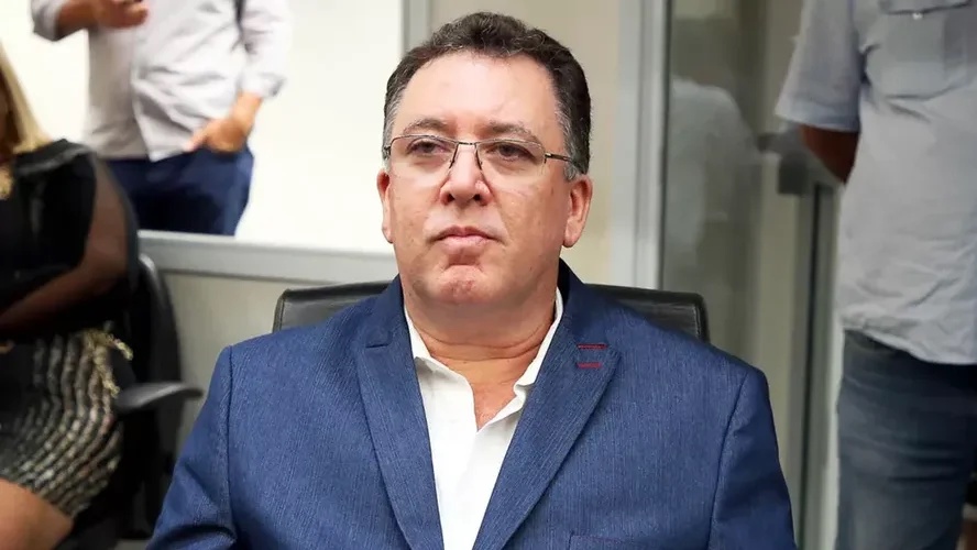 Marcelo Teixeira acerta mais uma saída. Foto: Pedro Ernesto Guerra Azevedo/Santos.