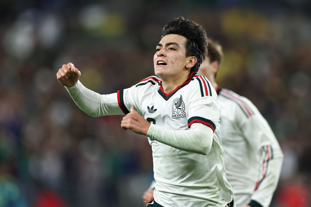 Gilberto Mora continues to be linked with a potential move to Liverpool