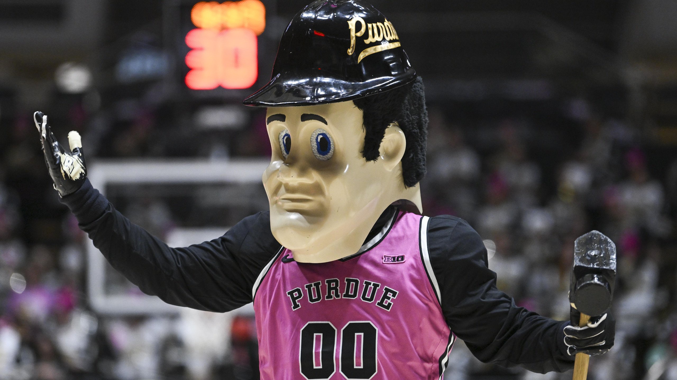 COLLEGE BASKETBALL: FEB 19 Women's Iowa at Purdue