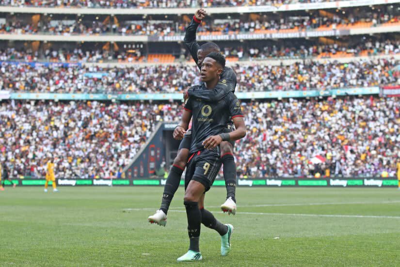 Pirates edge 10-man Chiefs to end their unbeaten run