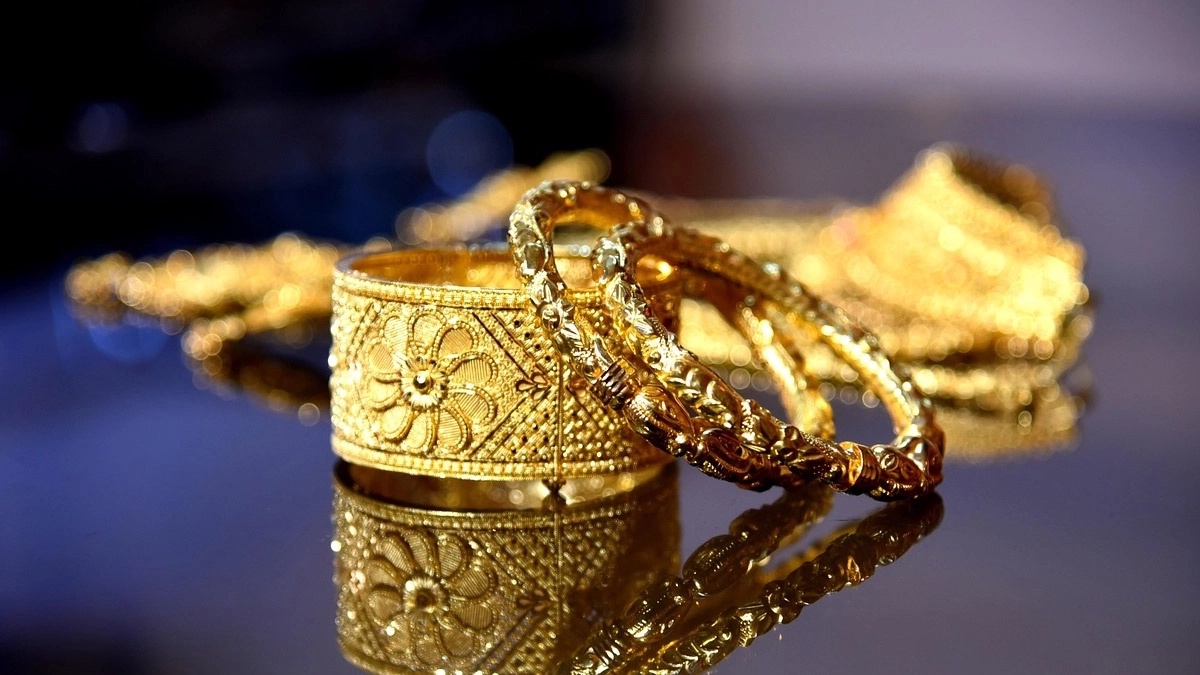 Gold Rate Today, February 07: रिकार्ड उछाल के बाद सोने की कीमतों में गिरावट, दिल्ली से मुंबई तक सस्ता हुआ सोना, जानें आज के ताजा रेट