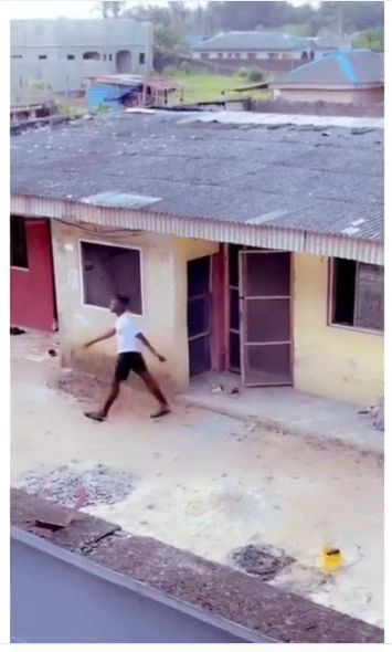 Who say man no dey? - Moment Ghetto Boys Leaves Room for Roommate who Arrived With A Lady (Video)