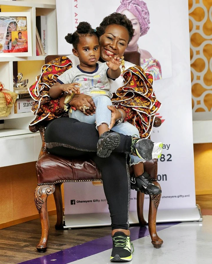 Beautiful pictures of Gifty Anti and her daughter surfaces online.