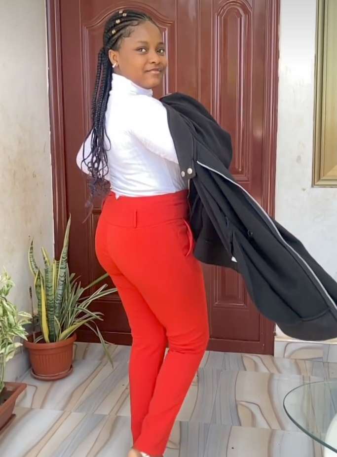 New Photos of 10-year-old Talented Kids Star Nakeeyat Looking All Grown Up Surfaces