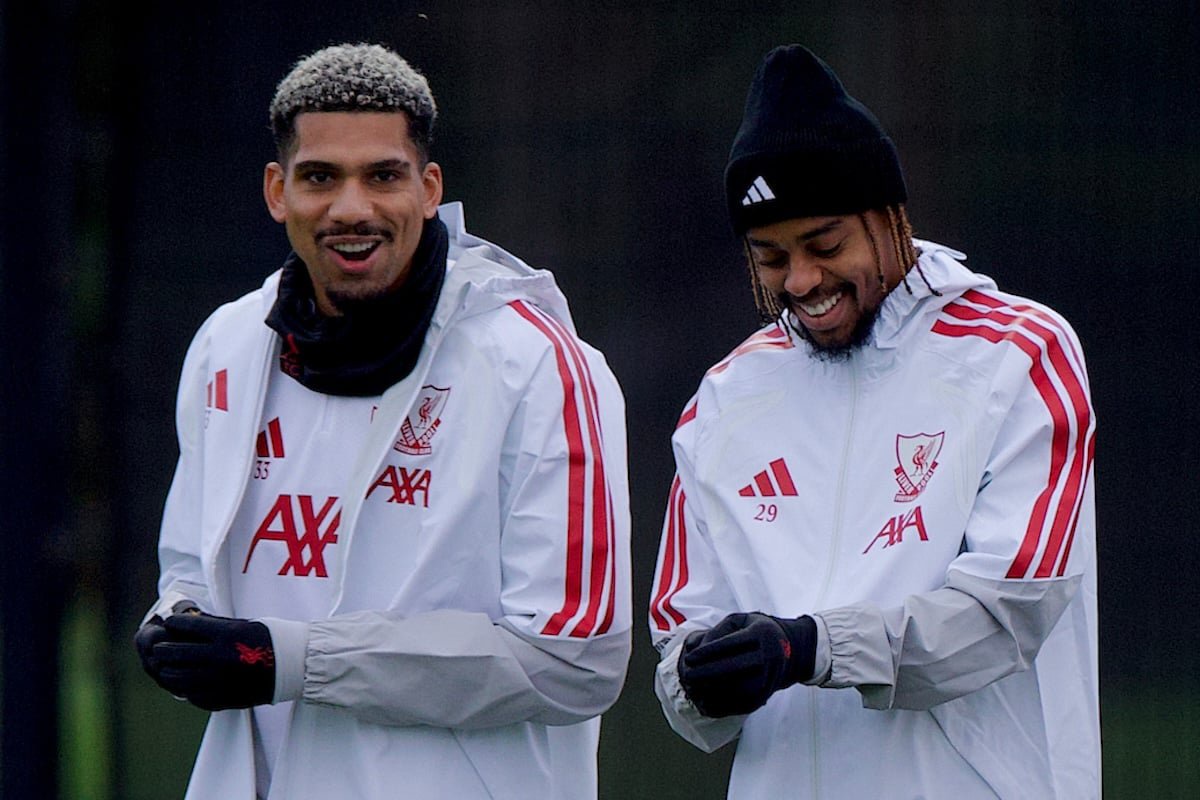 KIRKBY, ENGLAND - Monday, October 19, 2026: Liverpool's Ronald Araújo, Bradley Barcola and Jérémy Jacquet during a training session at the AXA Training Centre ahead of the UEFA Champions League 2026/27 League Phase MD3 match between Liverpool FC and Villarreal CF. (Photo by David Rawcliffe/Propaganda)