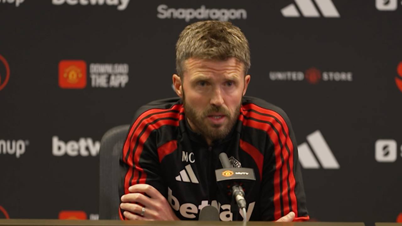 Carrick stinksauer: Der Wut-Monolog im Video
