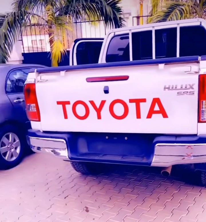 nollywood - I Will Drive It Round My Estate -Tonto Says As She Shows Off The Car She Collected From Her Ex-Lover  05925dd0127a463ab8f16f4bc6bb5d84?quality=uhq&format=webp&resize=720