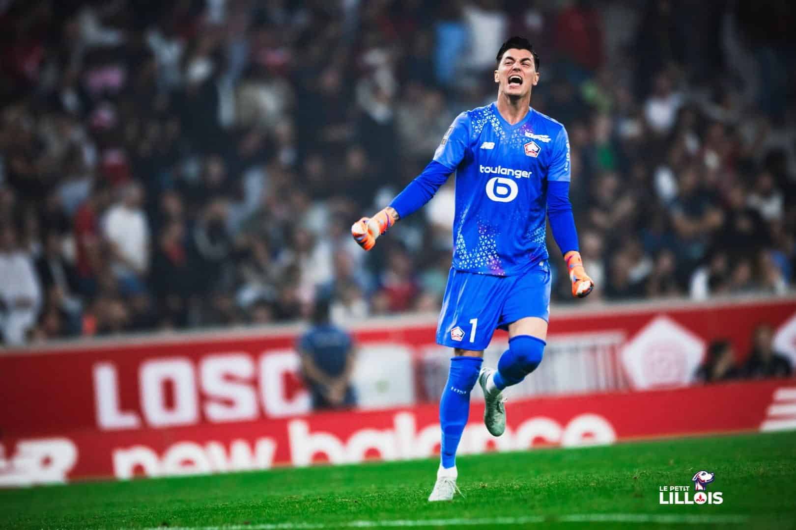 Berke Özer, gardien de but du LOSC.