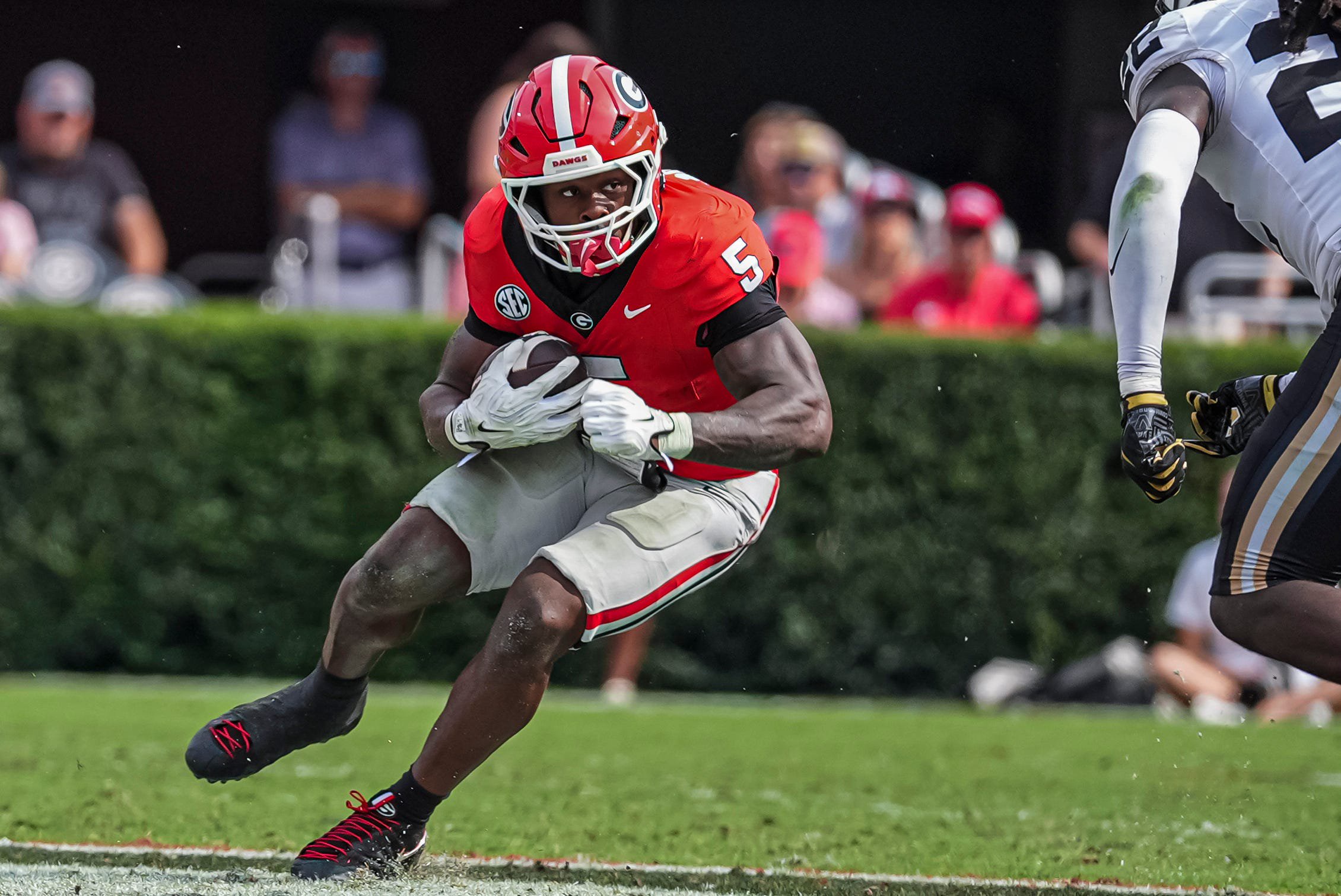 Oct 3, 2026; Athens, Georgia, USA; Georgia Bulldogs running back Chauncey Bowens (5) runs against the Vanderbilt Commodores at  Sanford Stadium. Mandatory Credit: Dale Zanine-Imagn Images