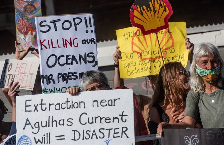Seismic blasting of SA seas: Call to boycott Shell service stations over  December | Fin24
