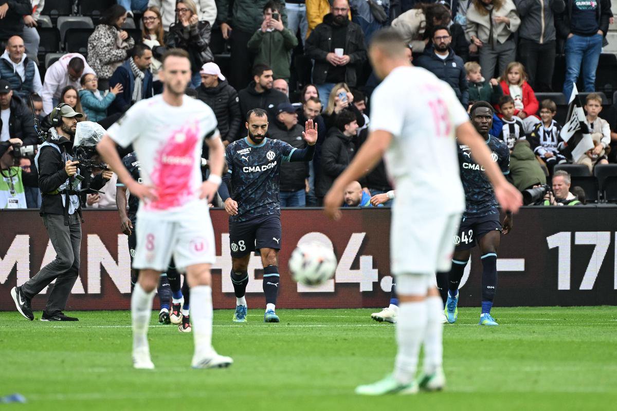 Himad Abdelli, le milieu de terrain algérien de Marseille, s’est abstenu de célébrer son but contre son ancien club.