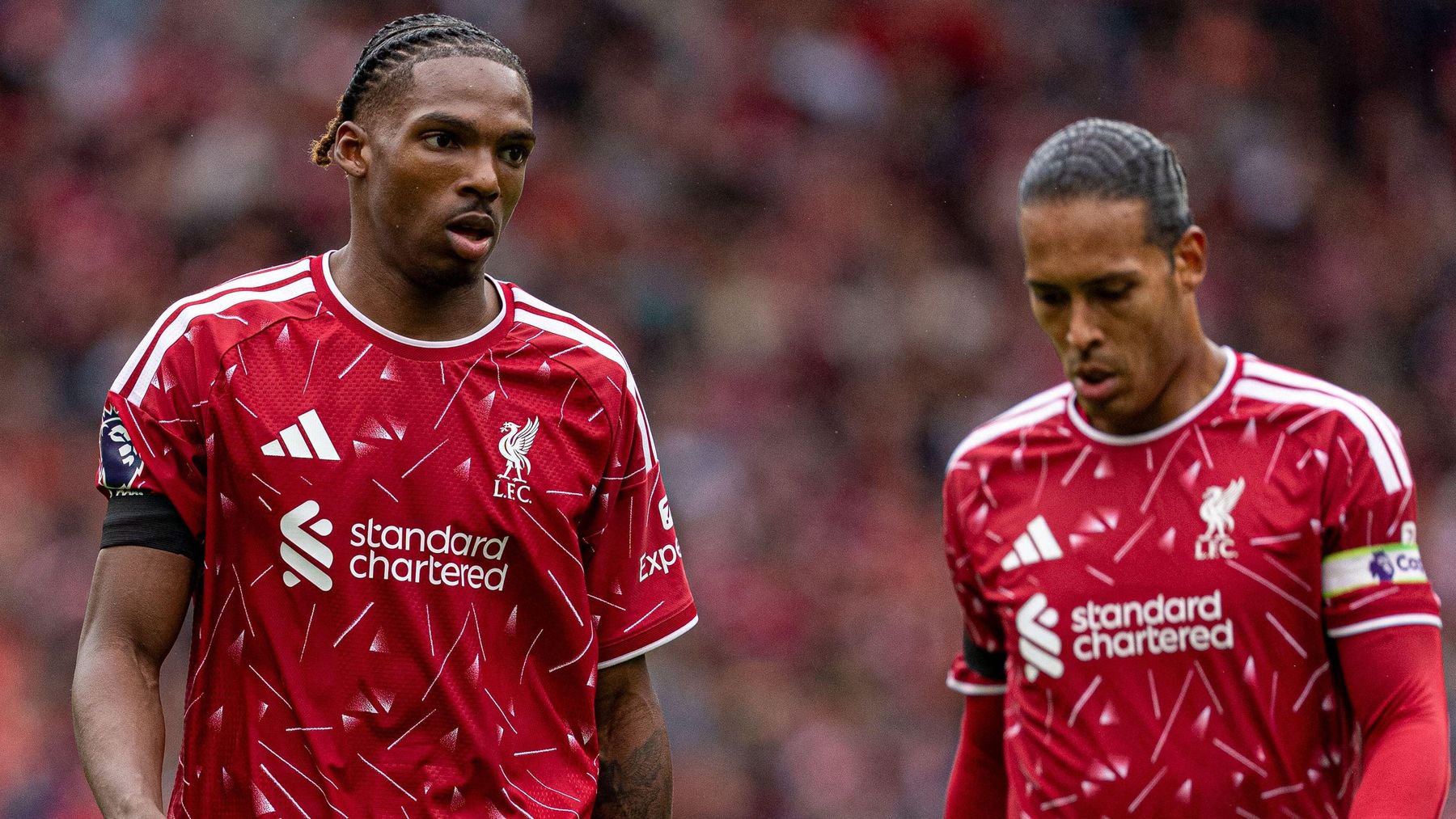 Jeremy Jacquet (left) and Virgil van Dijk
