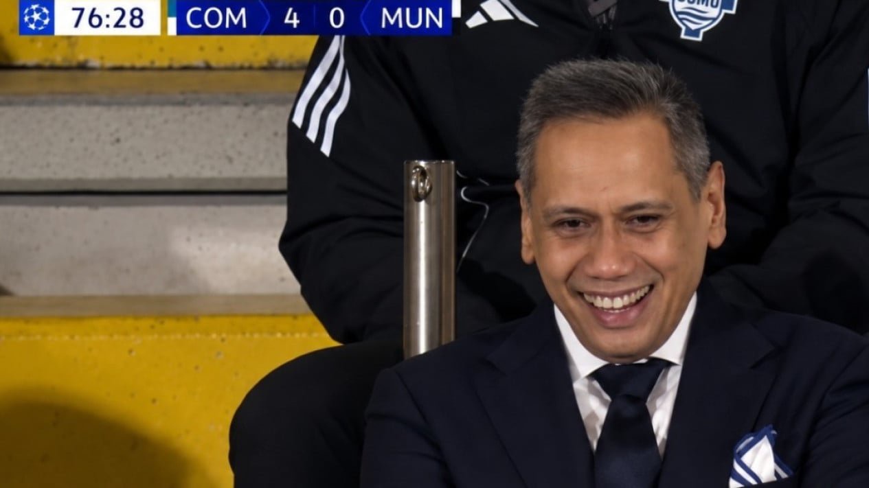 Como 1907 beats Manchester United 4-1 in Champions League