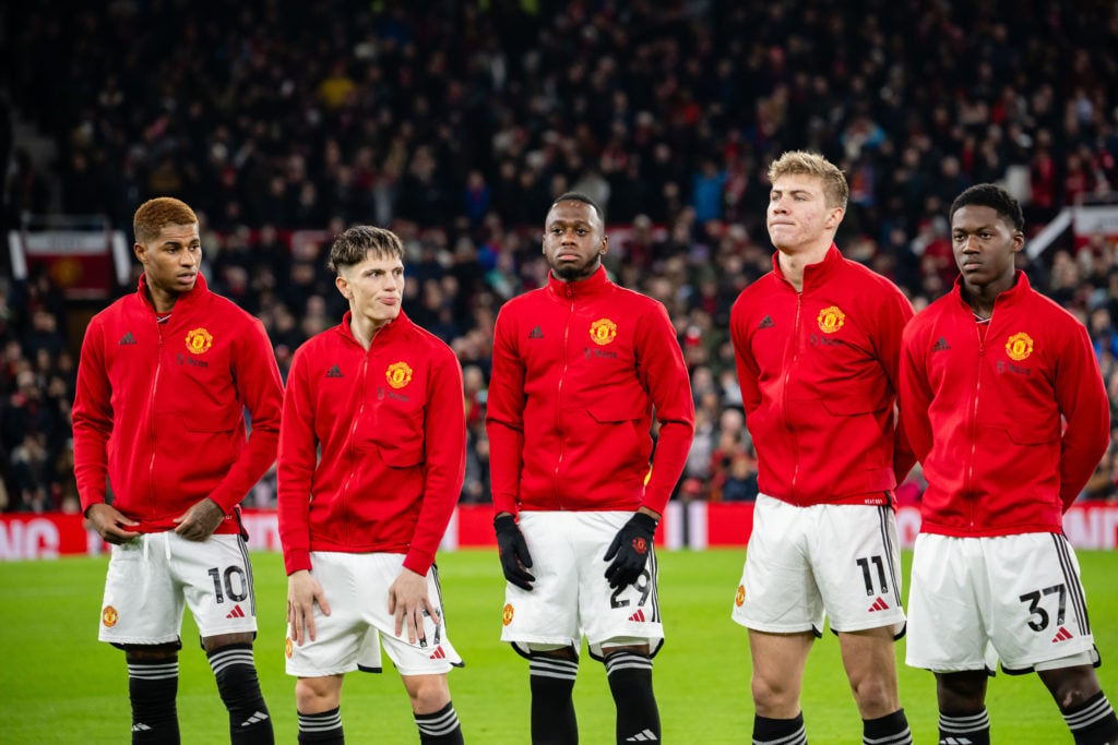 Marcus Rashford, Alejandro Garnacho, Aaron Wan-Bissaka, Rasmus Hojlund and Kobbie Mainoo of Manchester United look on prior to the Premier League m...