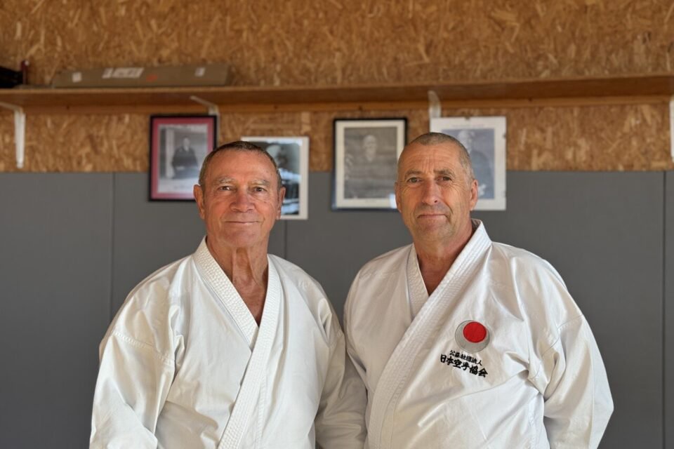 Amis depuis de longues années, Jean-Pierre Fischer et Jean-Luc Dubourg enseignent leur savoir au Karaté Club Marmandais.